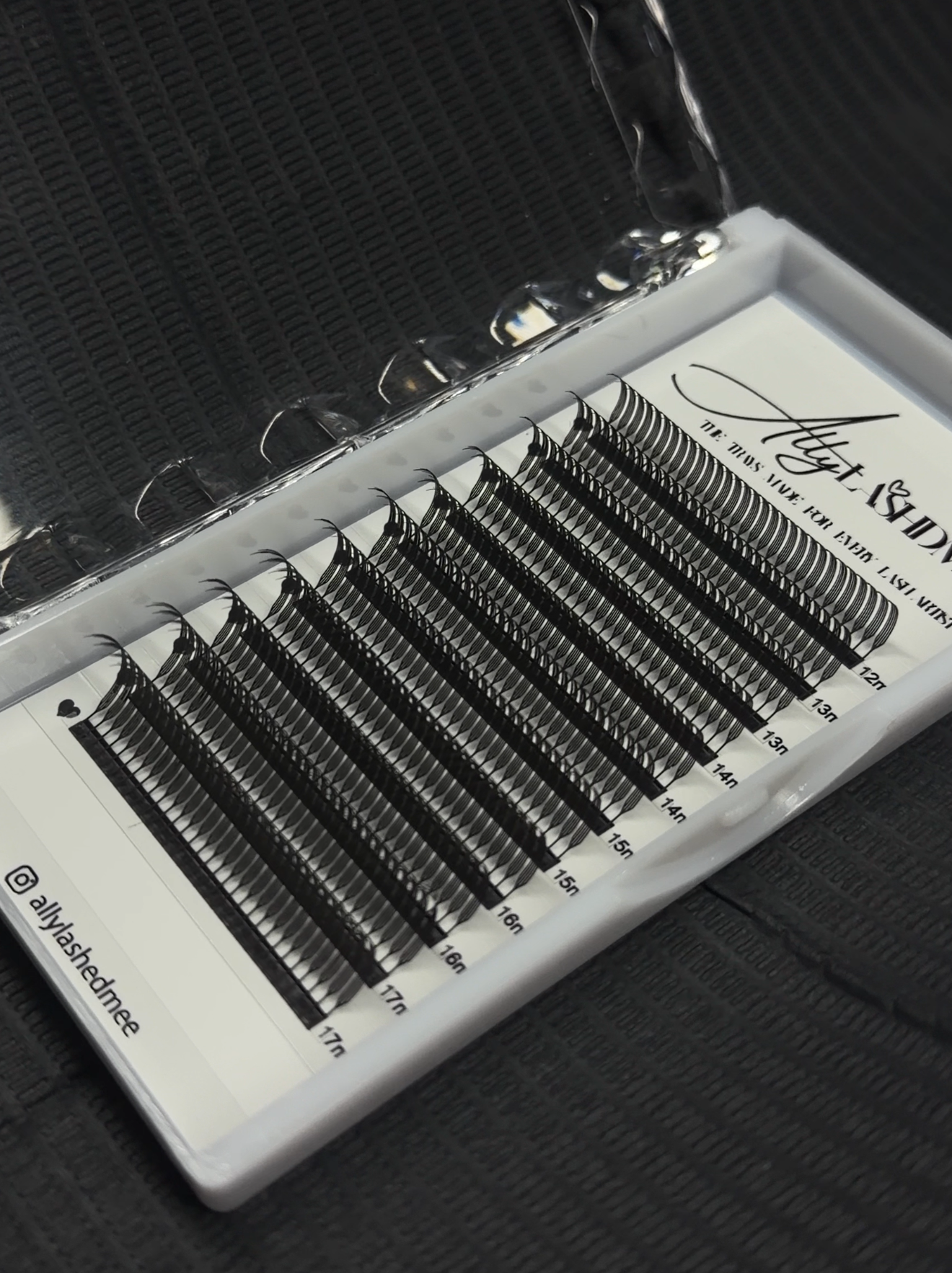 Slim Sculpted Spikes